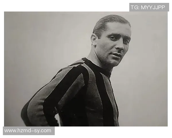 探寻那些不为人知的足球明星名字背后的故事与传奇